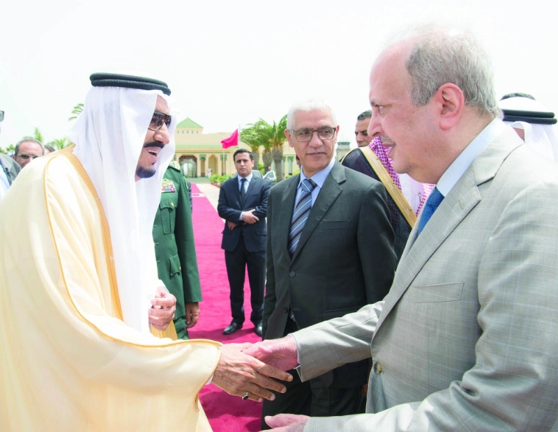 الملك سلمان لدى مغادرته طنجة (واس)