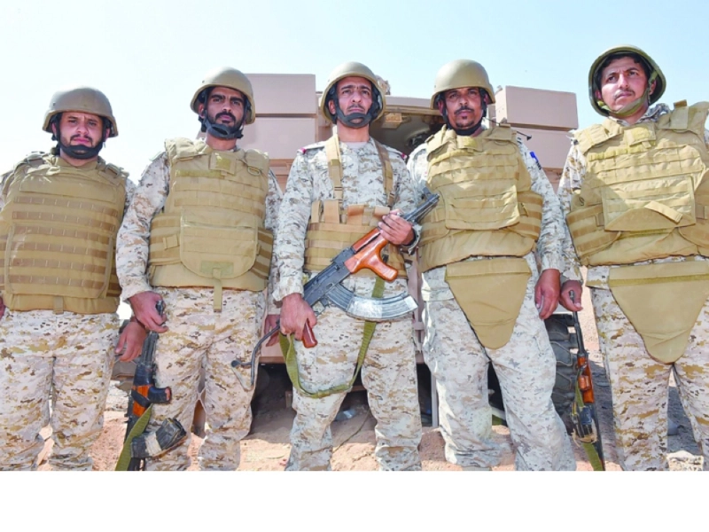 جنود من القوات البرية المرابطة في الحد الجنوبي (واس)