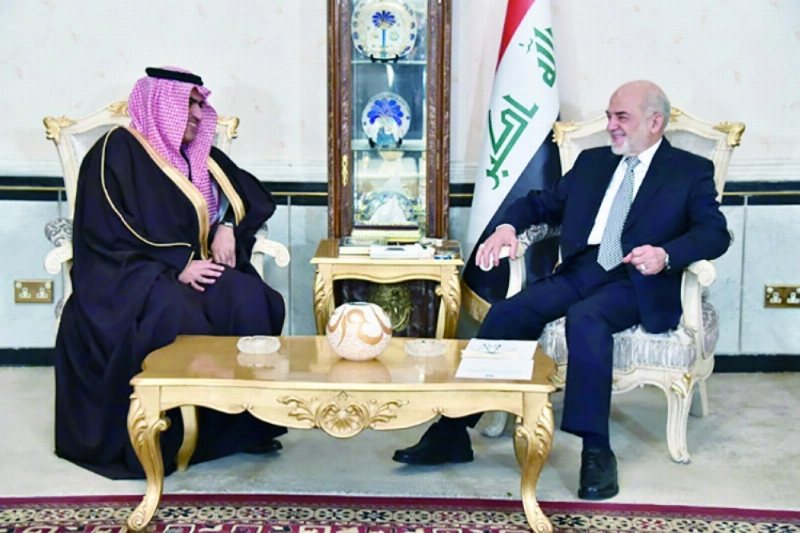 اجتماع سابق للسبهان مع إبراهيم الجعفري في بغداد (أ ف ب)