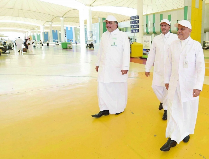 محمد المشعل خلال الجولة التفقدية (مكة)