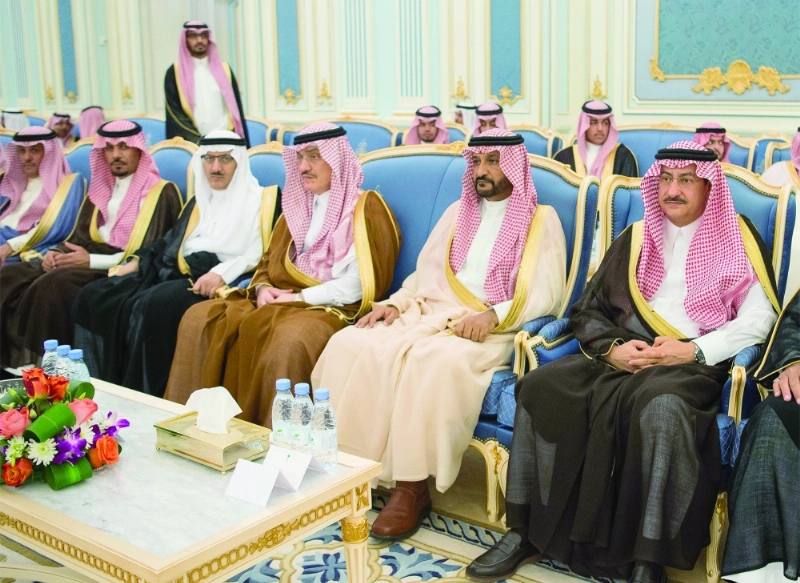 عدد من الأمراء خلال اللقاء