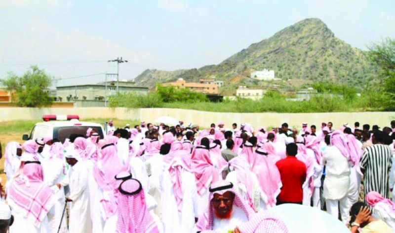 جموع تشيع الشهيد عسيري (واس)