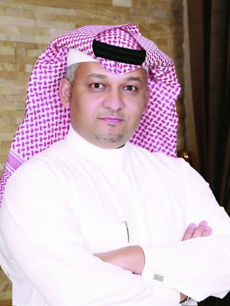 عادل عزت