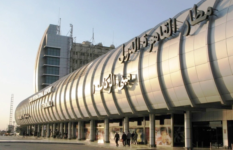 مطار القاهرة الدولي