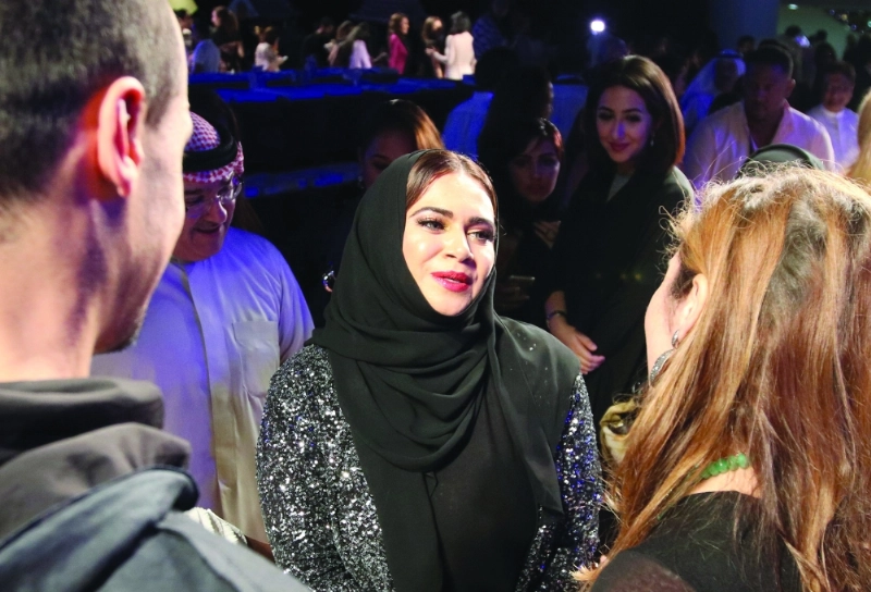 لمياء عابدين خلال العرض (أ ف ب)