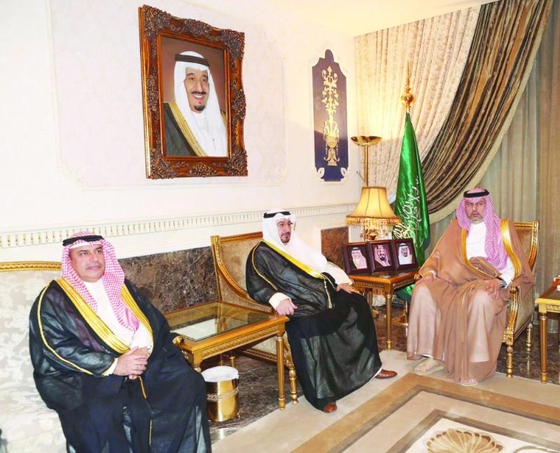 عبدالله بن مساعد خلال استقبال الصباح أمس (مكة)