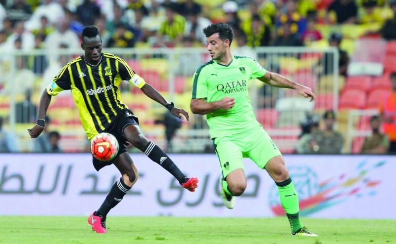 الأهلي والاتحاد في الجولة 21