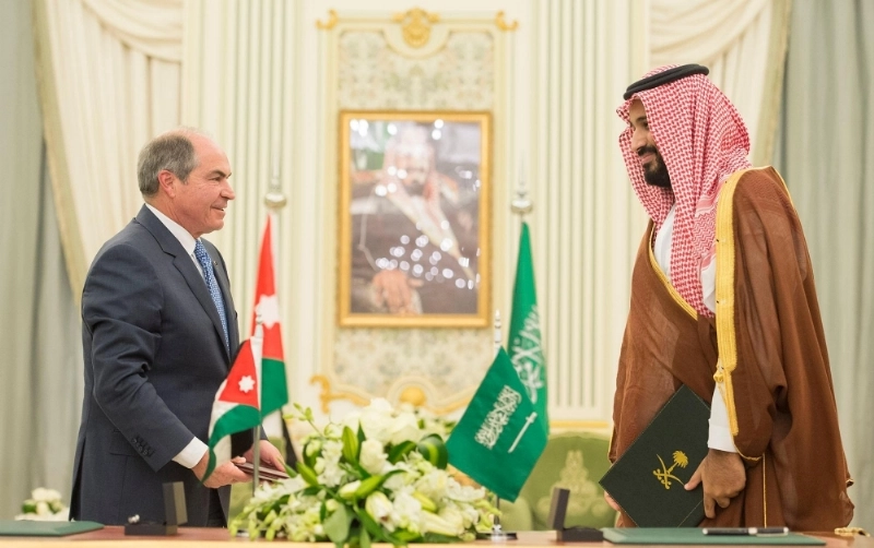س7