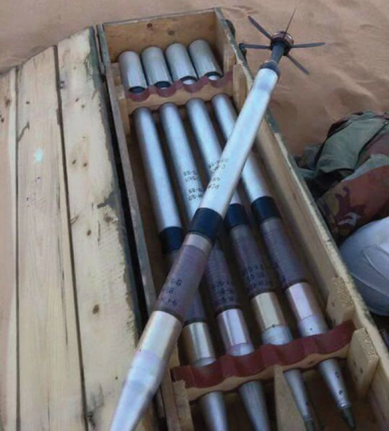 صواريخ حرارية إيرانية مهربة عثر عليها في منطقة البقع بصعدة (مكة)