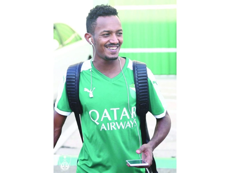 علي عواجي