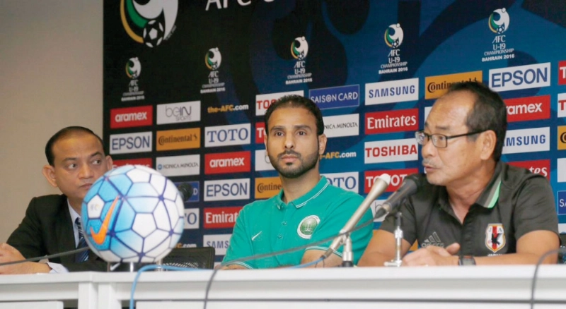 سعد الشهري خلال المؤتمر الصحفي أمس (مكة)