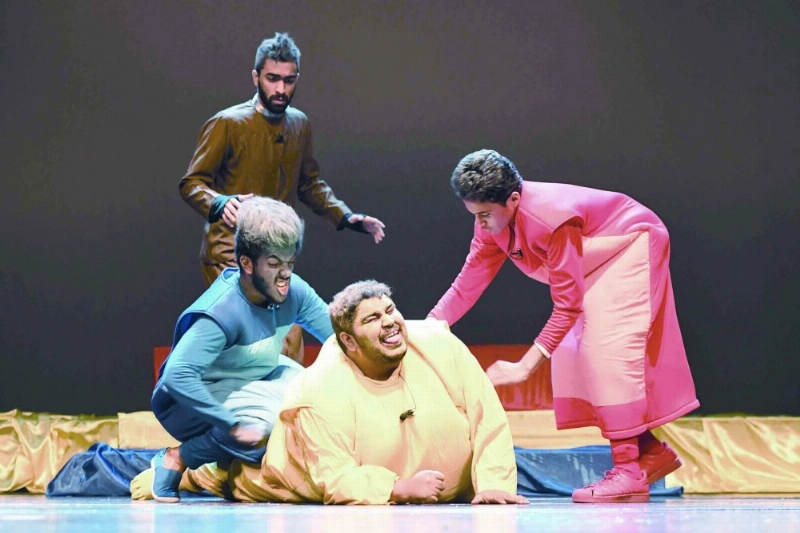 مشهد من المسرحية (مكة)