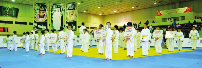 جانب من افتتاح البطولة (مكة)