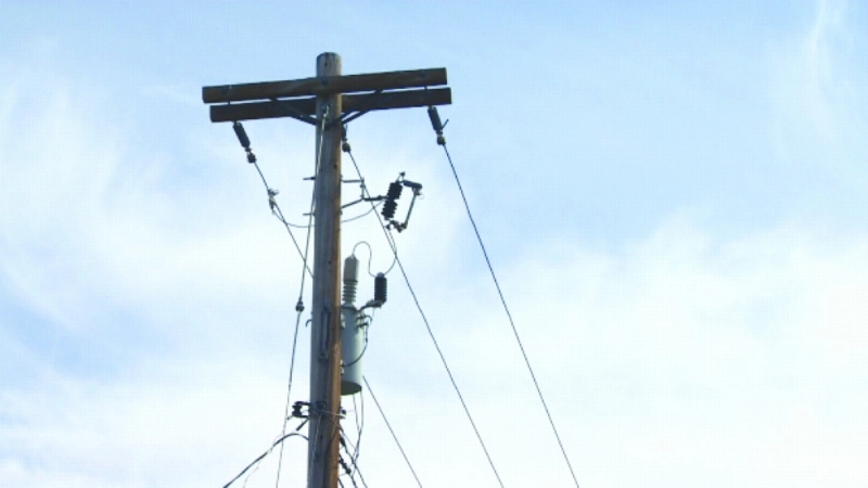 power-line-in-yellowknife