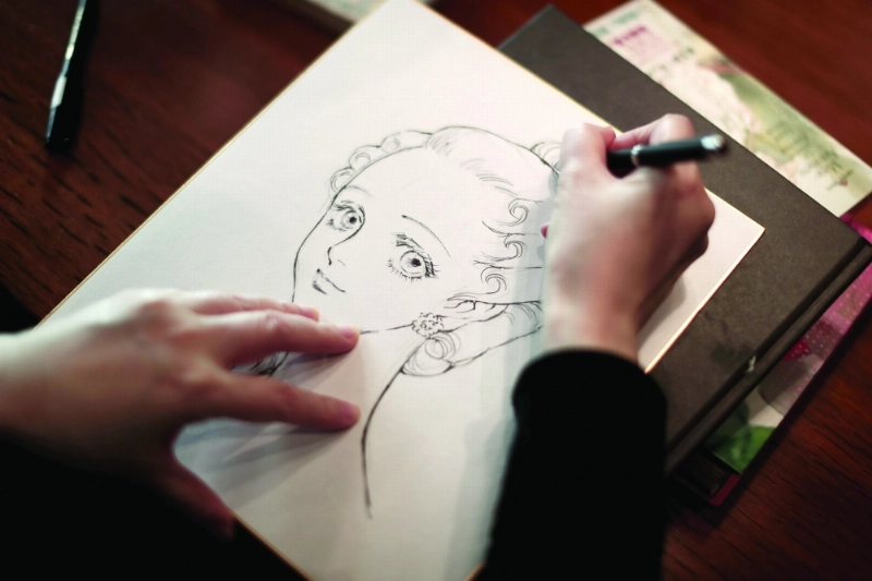 رسمة فويومي للمسلسل المصور عن أنطوانيت (أ ف ب)