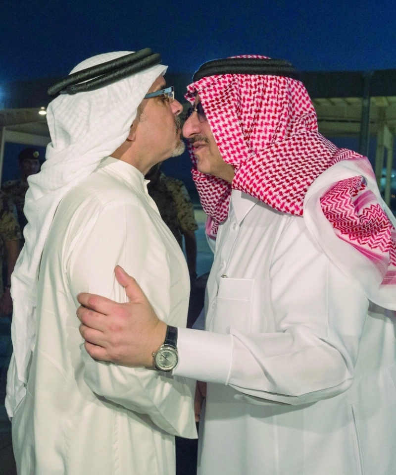 الأمير محمد بن نايف لدى مغادرته مقر التمرين