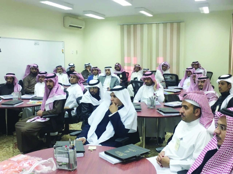معلمون خلال البرنامج (مكة)
