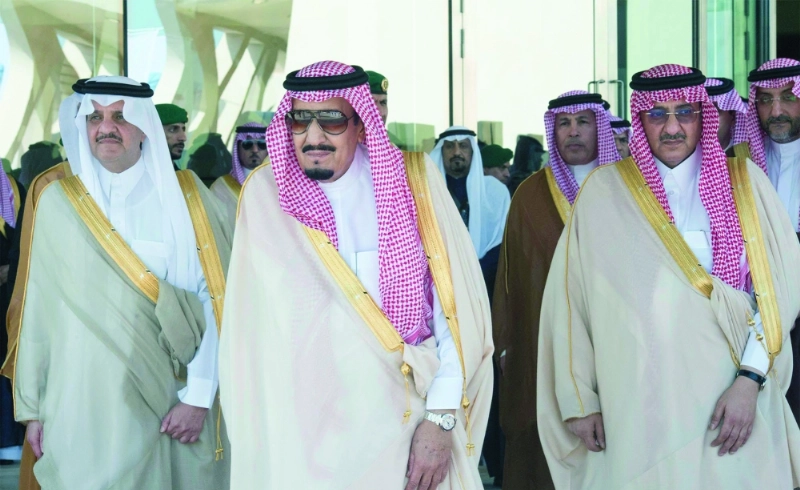 .. ولدى وصوله مقر التدشين
