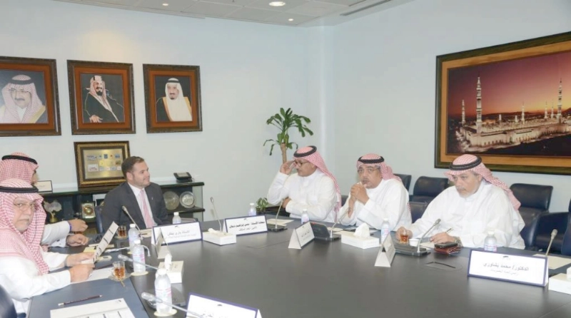 اجتماع لجنة الخدمات الصحية بالقنصل البريطاني (مكة)