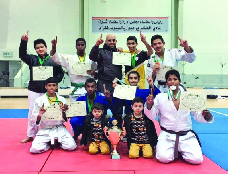 ناشئو الشباب متوجين ببطولة الجودو (مكة)