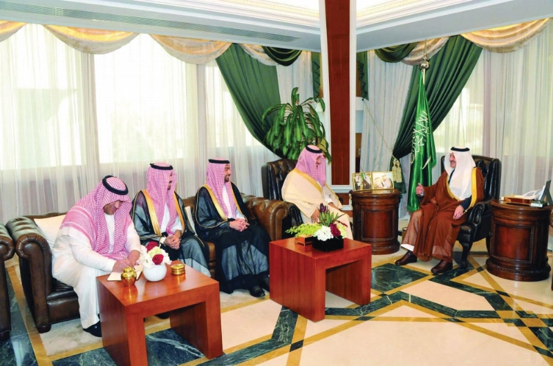سعود بن نايف خلال استقبال هيئة الترفيه (واس)