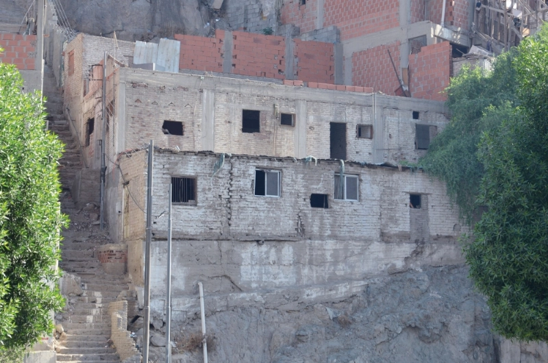 منازل مهجورة بحي النكاسة (عبدالمحسن دومان)