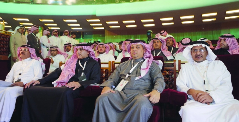 المرشحون الأربعة لمنصب الرئيس خلال عملية الفرز (محمد مشهور)