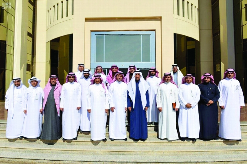 جماعية عقب توقيع الاتفاقية (مكة)