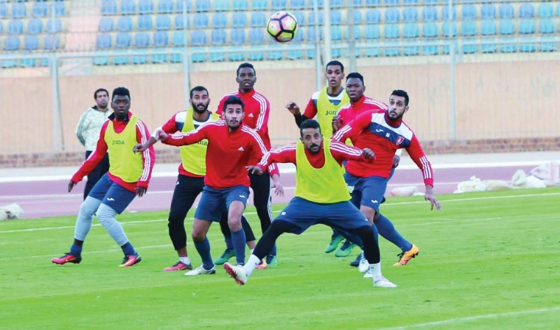 جانب من تدريبات الفرسان بمعسكرهم في مصر (إعلامي الوحدة)