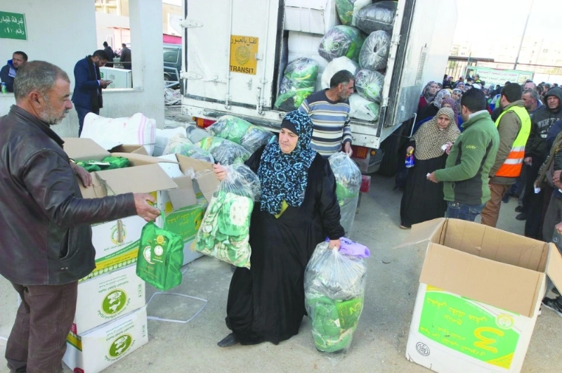 سورية تتلقى مساعدات سعودية بالأردن (واس)