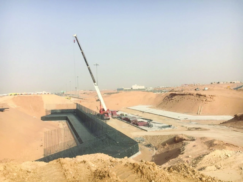 من الأعمال الإنشائية للتقاطع (مكة)