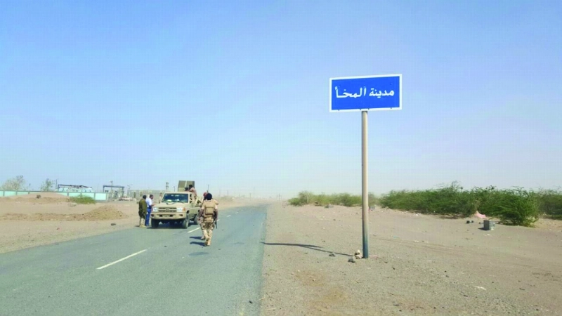 نقطة تفتيش تتبع لجيش الشرعية في المخا التي يسيطر عليها (مكة)