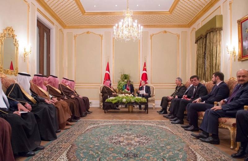 الأمير محمد بن سلمان خلال لقائه رجب إردوغان اليوم (واس)