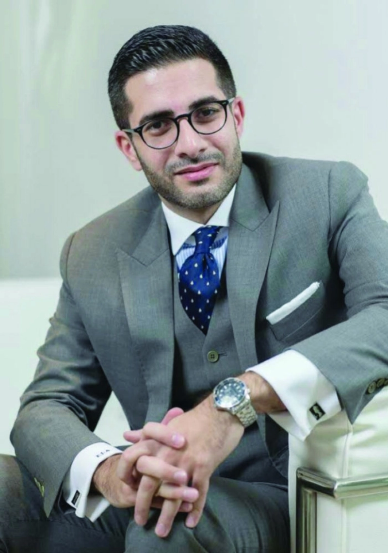 فيصل عباس