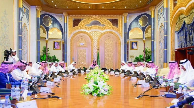 الأمير محمد بن سلمان خلال ترؤسه جلسة المجلس في قصر اليمامة بالرياض (واس)