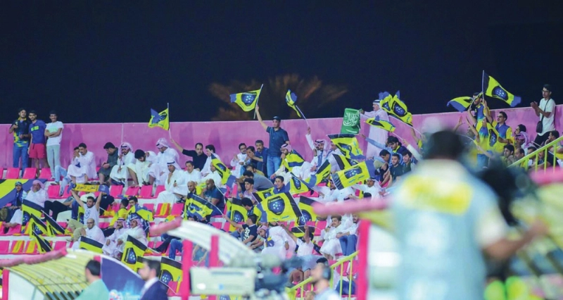 جمهور ساند التعاون أمام الأهلي بدبي (إعلامي التعاون)