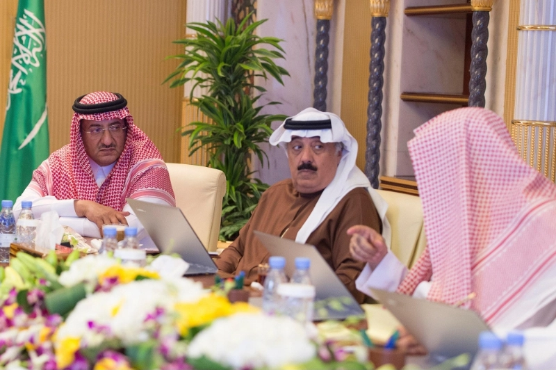 الأمير محمد بن نايف لدى ترؤسه مجلس الشؤون السياسية والأمنية (واس)
