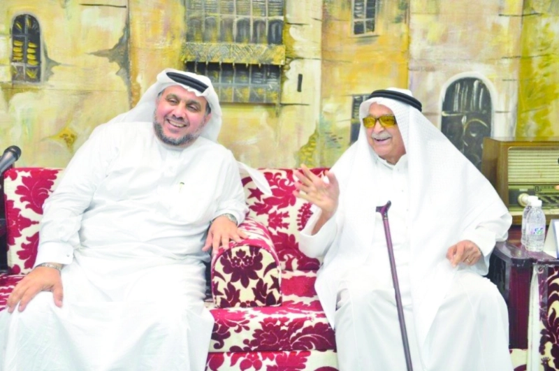 صالح كامل مترئسا الاجتماع (مكة)