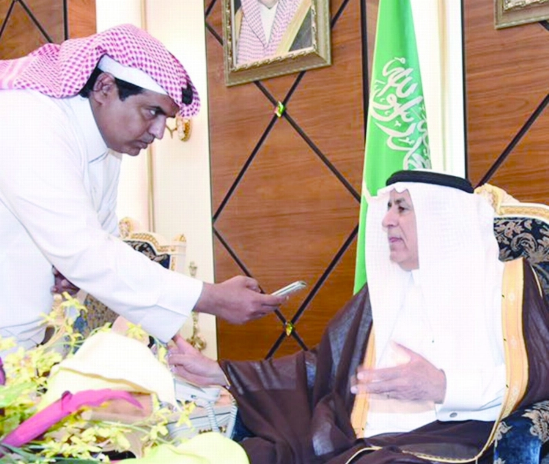 سليمان الحمدان متحدثا لـ«مكة» (علي الشدوي)