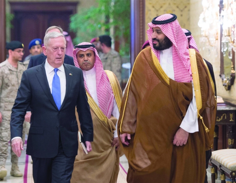 الأمير محمد بن سلمان خلال استقباله جيمس ماتيس (بندر الجلعود)