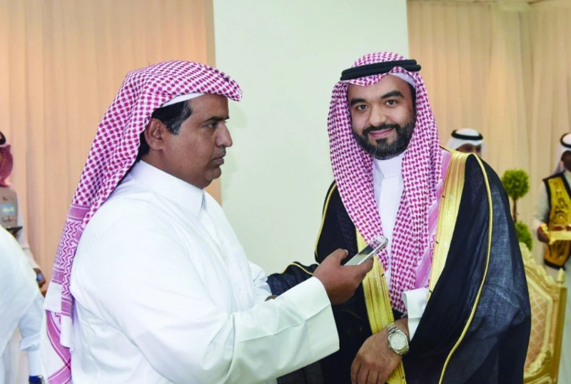 الوزير السواحة في حديثه لـ "مكة" (علي الشدوي)