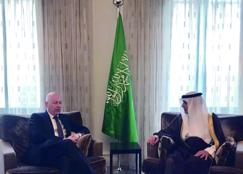وزير الخارجية مستقبلا مبعوث ترمب لعملية السلام (واس)