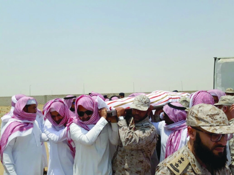 أهالي القنفذة يشيعون جثمان الشهيد الشيخي (مكة)