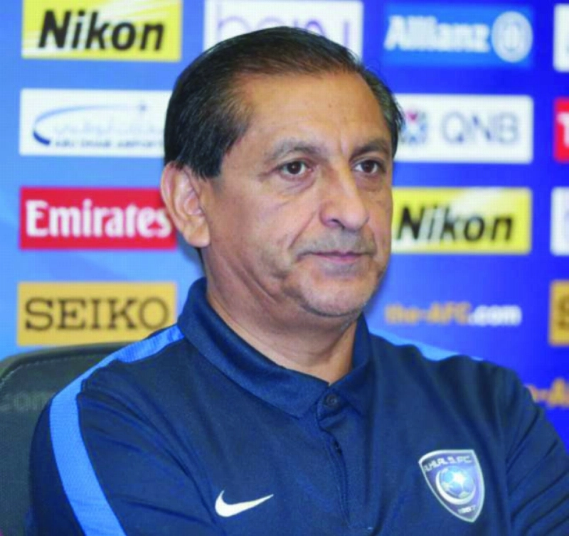 رامون دياز في المؤتمر الصحفي أمس (إعلامي الهلال)