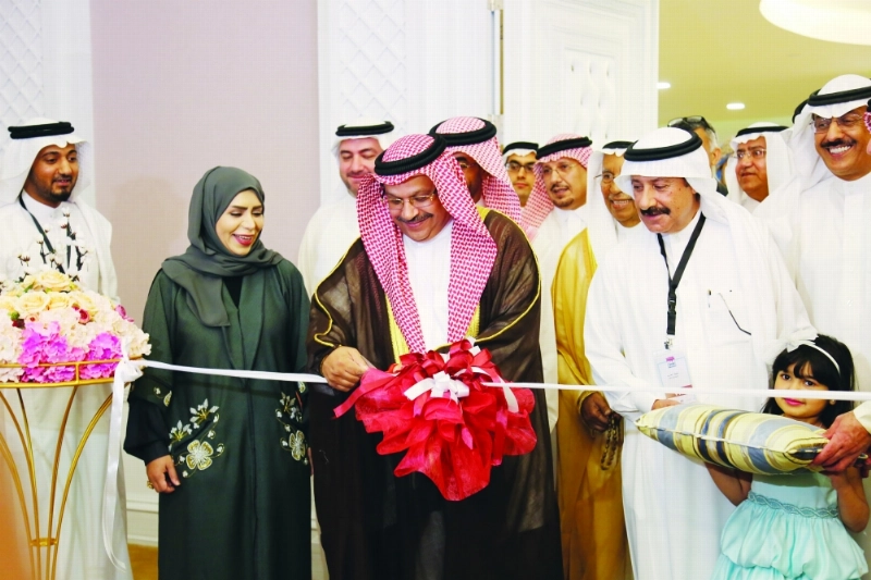 جانب من افتتاح الملتقى (مكة)