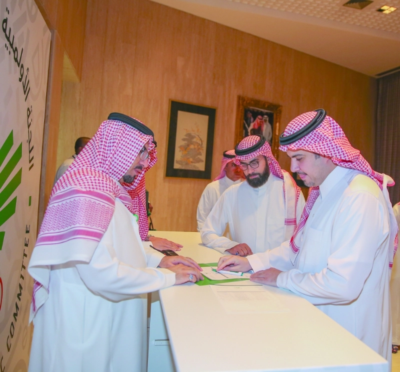 عبدالحكيم بن مساعد وخالد بن بندر (مكة)