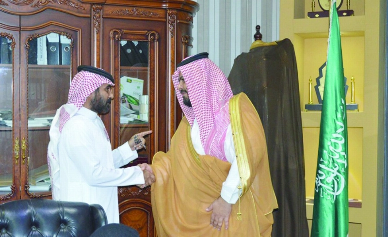 محافظ العارضة