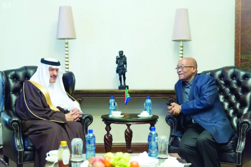 جاكوب زوما مستقبلا سلطان بن سلمان (واس)