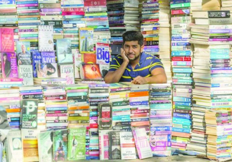 أمروت ديشموخ (Hindustan Times)