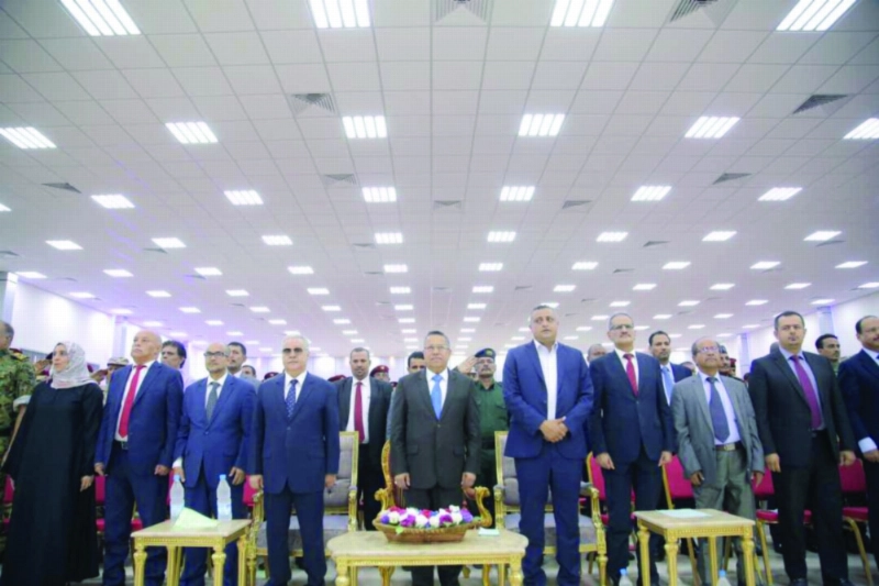 رئيس الحكومة أحمد بن دغر خلال الاحتفال بذكرى تحرير عدن أمس (سبأ نت)